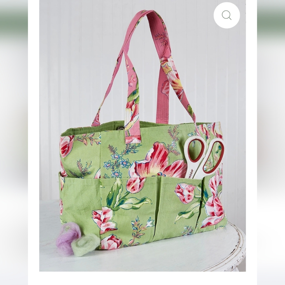 NWT April Cornell Spring Bouquet Patchwork Carry-It-All Bag